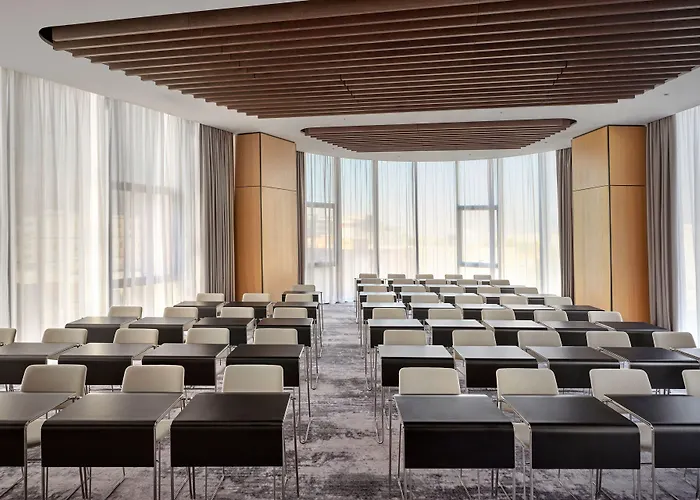 Ac By Marriott Split