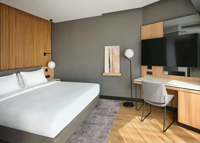 Ac By Marriott Спліт