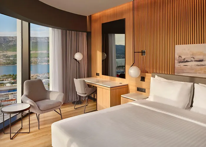 Ac By Marriott Спліт