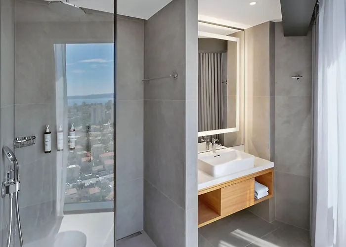 Готель Ac By Marriott 4*