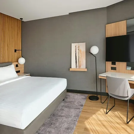 Ac By Marriott Split